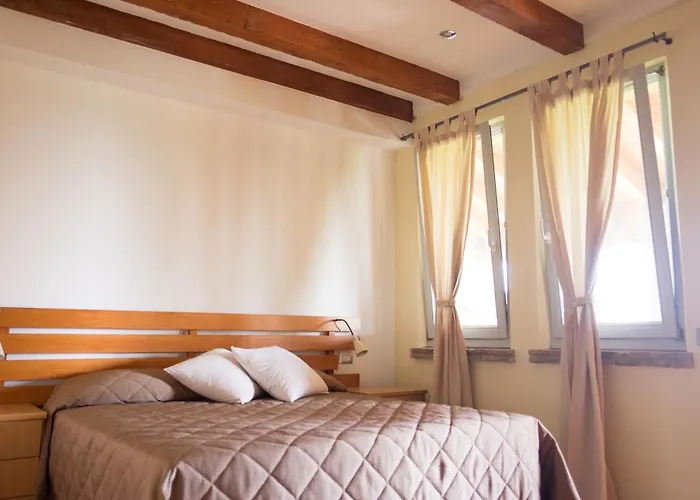 Rustic Parma Retreat *